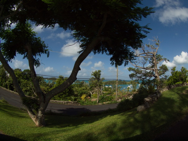 Hamilton bermuda smallest working drawbridge in the world