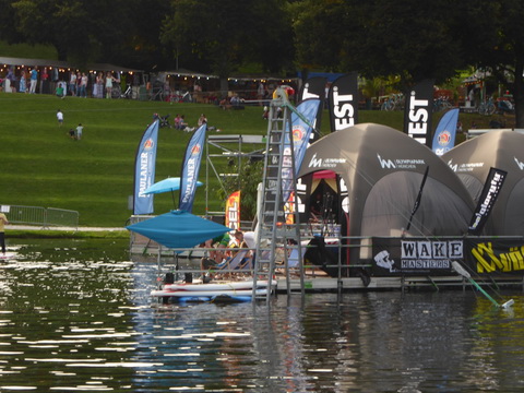 München Olympiapark Beachclub Ahoi Brause