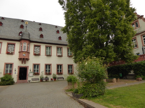 Rüdesheim am Rhein Drosselgasse Rüdesheim Drosselgasse Lindenwirt    Hildegard von Bingen 