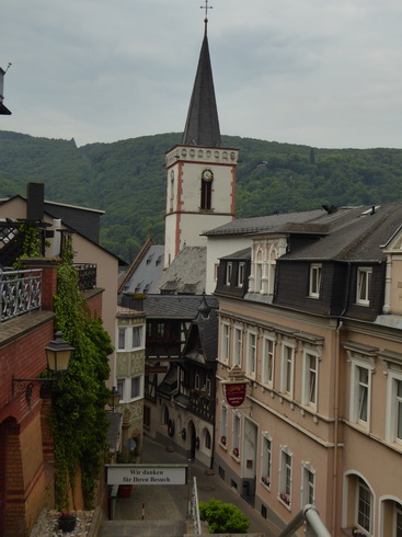 Weinberge Nierderwalddenkmal Seilbahn offene Gondel nach Assmannshausen 