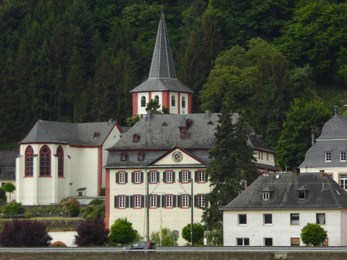 Mit dem Schiff Stolzenfels von Braubach nach  Rüdesheim   