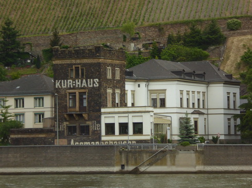 Mit dem Schiff Stolzenfels von Braubach nach  Rüdesheim   