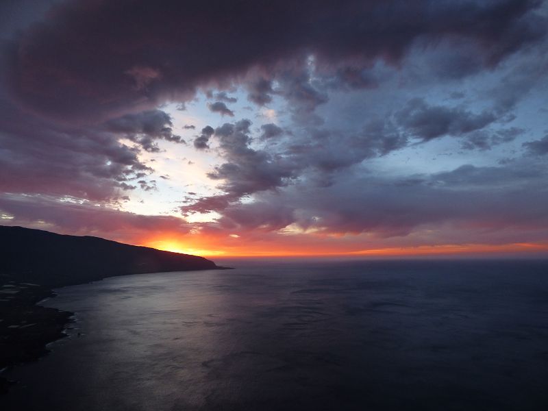 Sundowner Mirador de la PenaSundowner Mirador de la Pena  