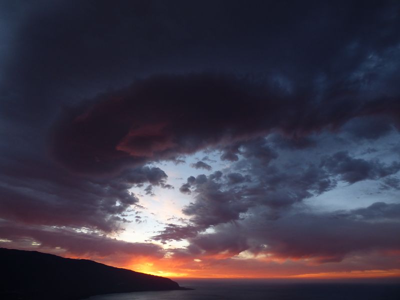 Sundowner Mirador de la PenaSundowner Mirador de la Pena  