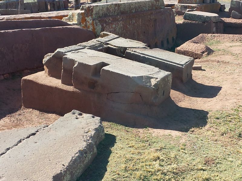  Puma Punku Pukara Kultur Sonnentor Entrada Templete Semi-Subterrano Akapana 