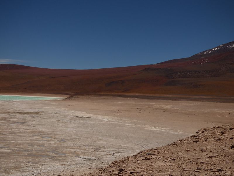 Laguna  Verde Vulcano Licancabur  5920 m und Salzsee Laguna Verde 4300 m