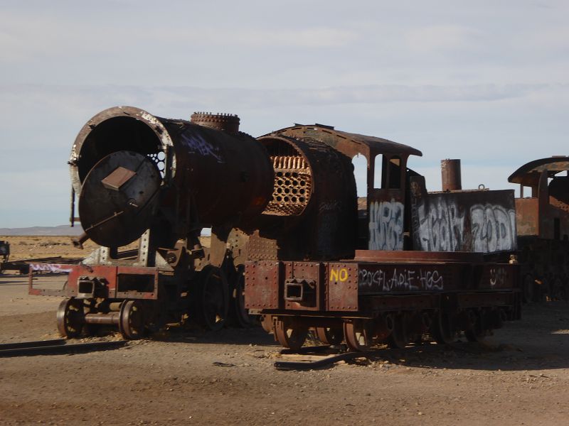 Uyuni Hotel Luna Salada Uyuni Luna Salada Eisenbahn Ferrocarril Train Cementary Oruro