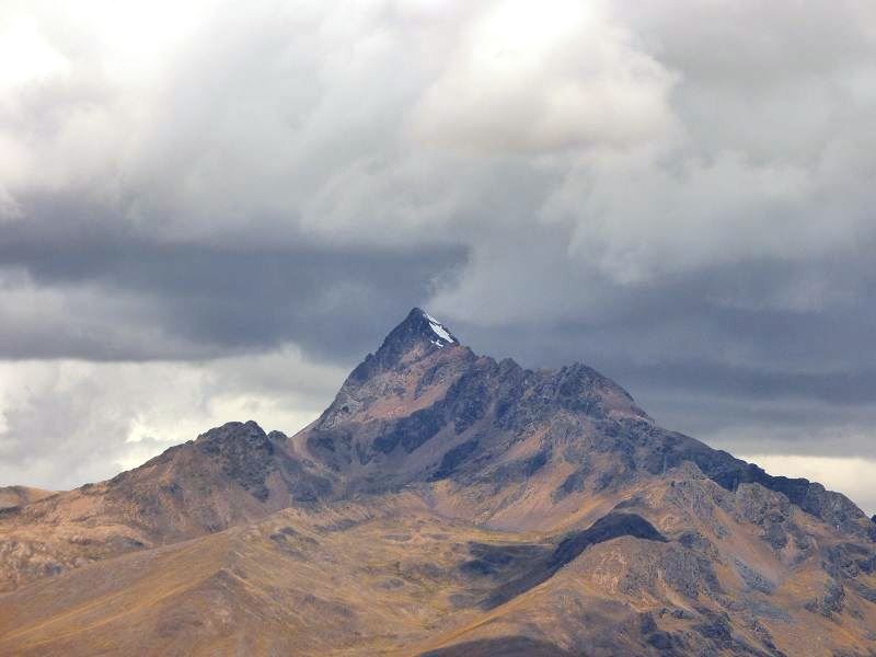 la raya pass cumbre la raya