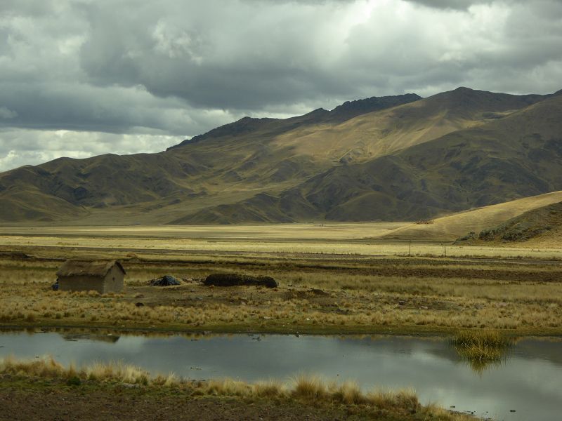 La Raya Pass Occobamaba Altiplano Terassenbau Hangterasssen Altiplanoterassen