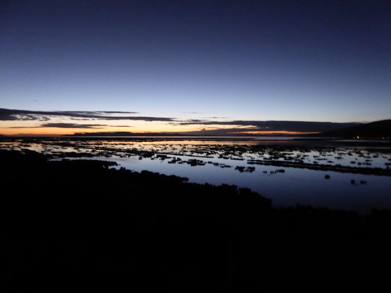 Lago Titicaca Titicacasee Schilfinsel Uros Sonnenaufgang 