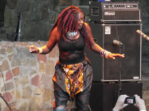   Oumou Sangaré Mali Oumou Sangaré Group MaliOumou Sangaré 