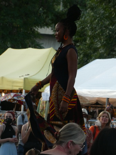 africafestival Modenschau Madame Rama Senegal