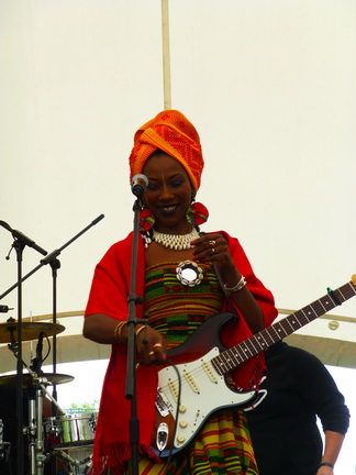 FATOUMATA DIAWARA DIVA FROM MALI