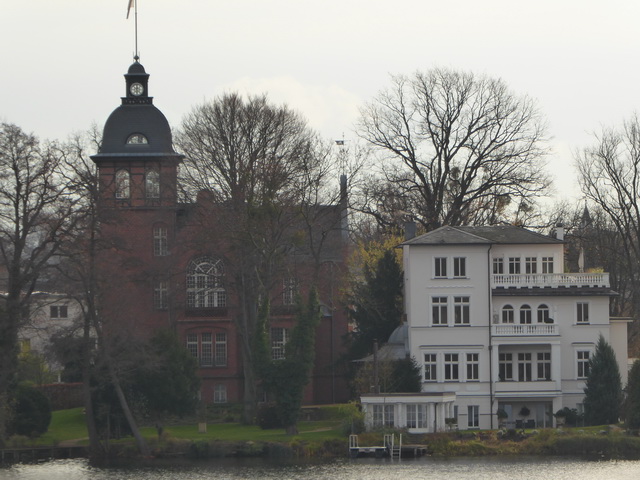 Potsdam Pyramide am Jungfernsee 