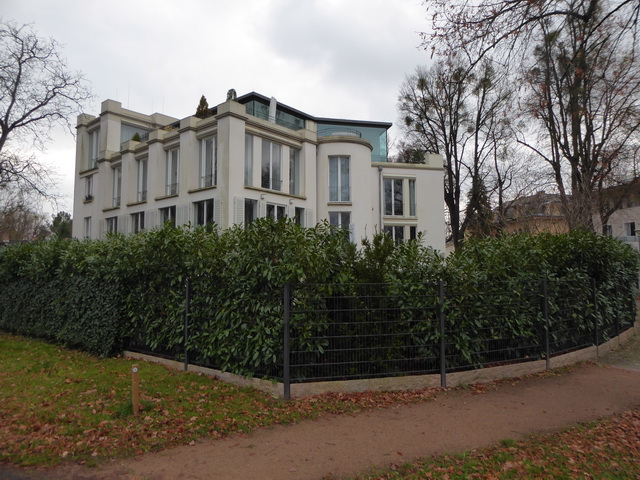 Potsdam  schicke Häuser am Jungfernsee  