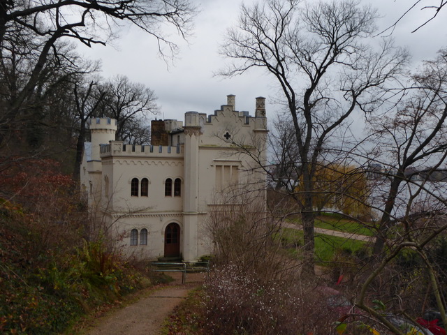  Kleines Schloss