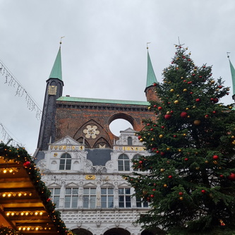 gotischen Altstadtkirchen DAS HERZ DER WEIHNACHTS­STADT