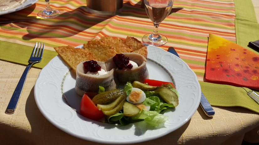 Haus Hillmecke Fam. Kuhlmann matjes mit Roesti