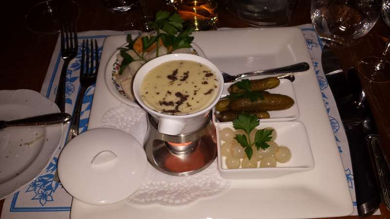 Jagdhaus Glashütte Brotzeit + Käsefondue 