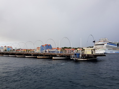 Curacao Willemstad EmmabrugCuracao  Willemstad Knigin-Emma-Brcke