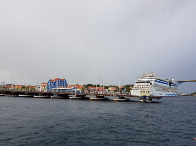 Curacao Willemstad EmmabrugCuracao  Willemstad Knigin-Emma-Brcke