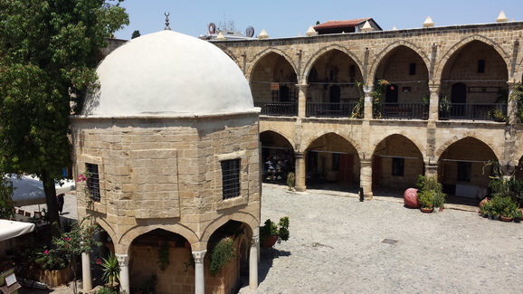 Zypern NIkosia Griechenland  Büyükk Han Karawanserei 