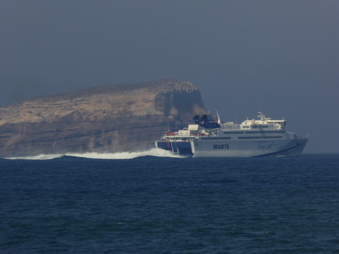 Santorini Santorin  Fähre  Seajets