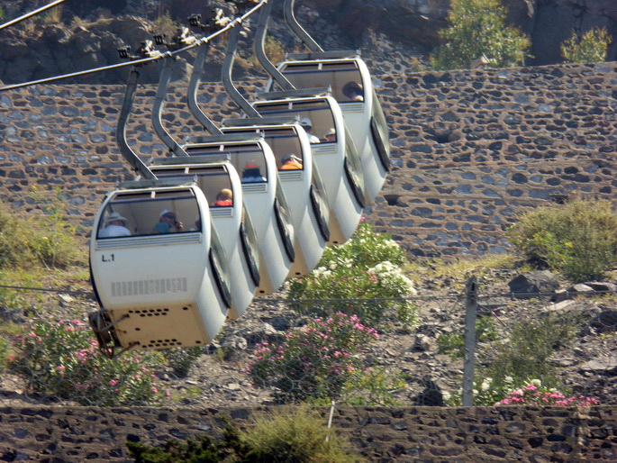 Santorini Santorin Santorin Seilbahn Aufstieg Eselweg 