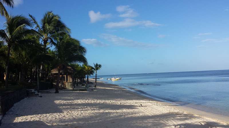   Beach  Le Victoria Beachcomber Hotel Mauritius StrandBeach  Le Victoria Beachcomber Hotel Mauritius Strand