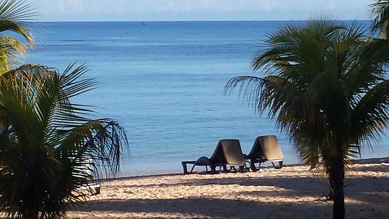 Beach  Le Victoria Beachcomber Hotel Mauritius Strand